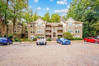 Building Photo - 6760 Willowbrook Dr