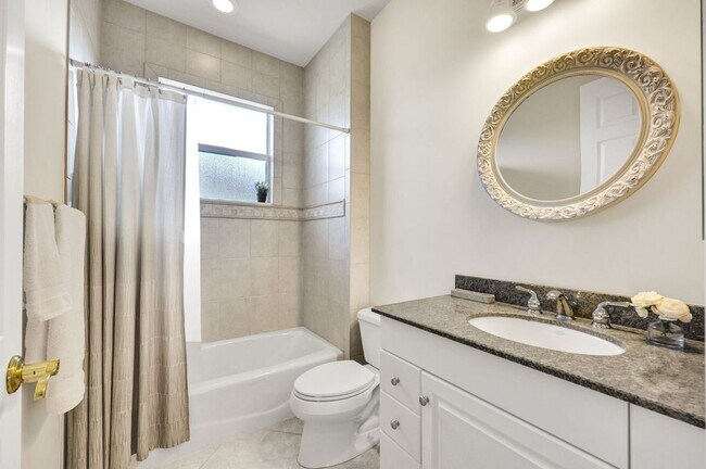 Foto del edificio - 684 98th Ave N