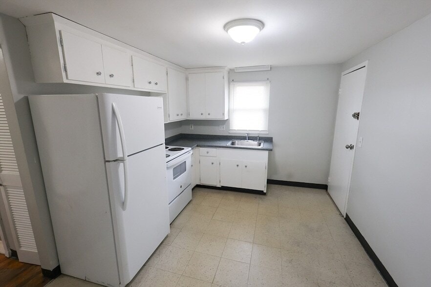 Photo - 12 Essex Street Unit 6