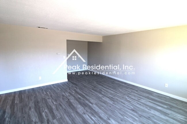 Building Photo - 2 br, 1 bath House - 4415 73rd St
