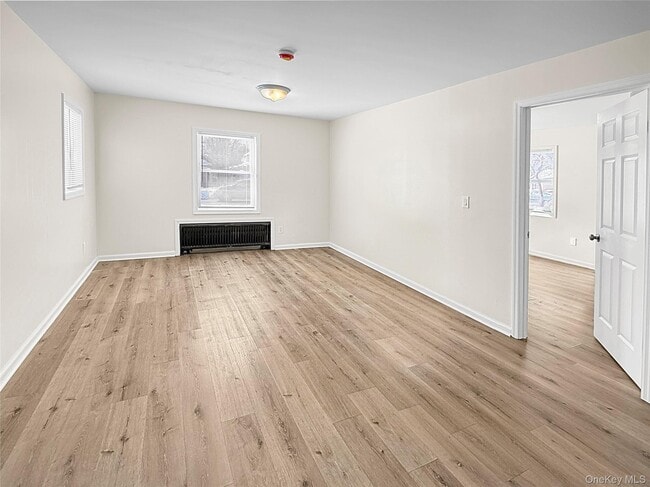 Building Photo - 4332 Albany Post Rd