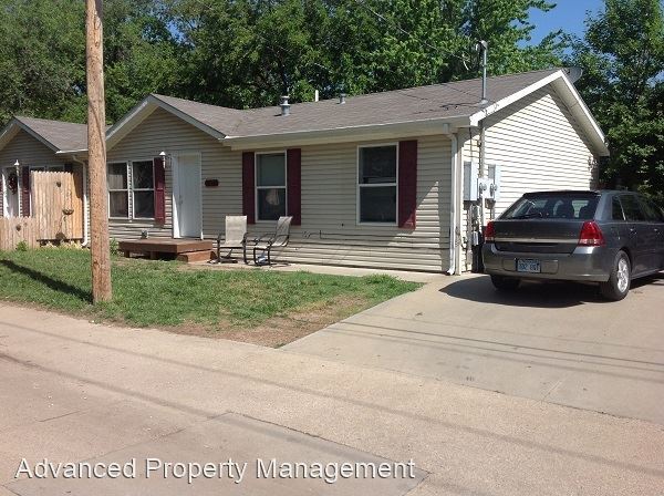 Primary Photo - 3 br, 2 bath House - 410 S. Manhattan Ave.