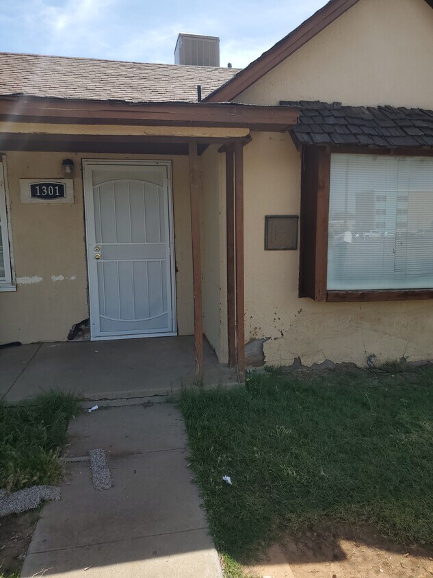 1301 N Thornton St, Clovis, NM 88101 House Rental in Clovis, NM