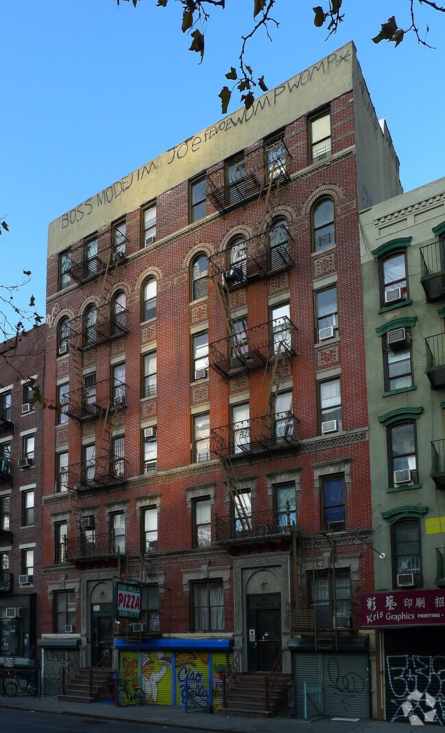 125 Allen St, New York, NY 10002 Apartments New York, NY