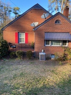 Building Photo - 701 Glenwood Dr