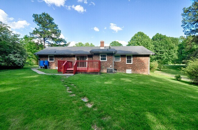 Foto del edificio - Country Living in Chapel Hill