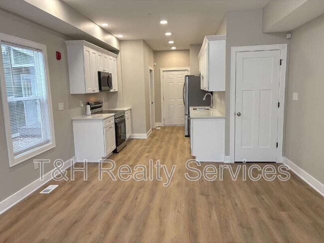 Foto del edificio - 3903 Winthrop Ave