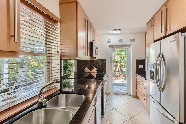 Foto del edificio - 6890 SW 51st St