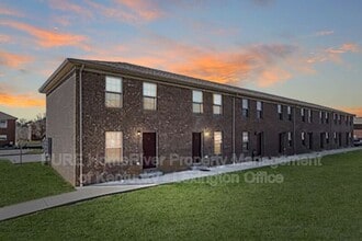Building Photo - 1006 Whipporwill Dr