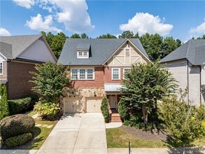 Building Photo - 3619 Strath Dr