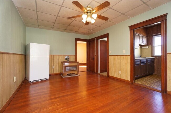 Foto del edificio - 36 Hanover Ave