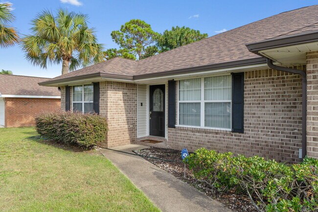 Foto del edificio - 7613 Marthas Way