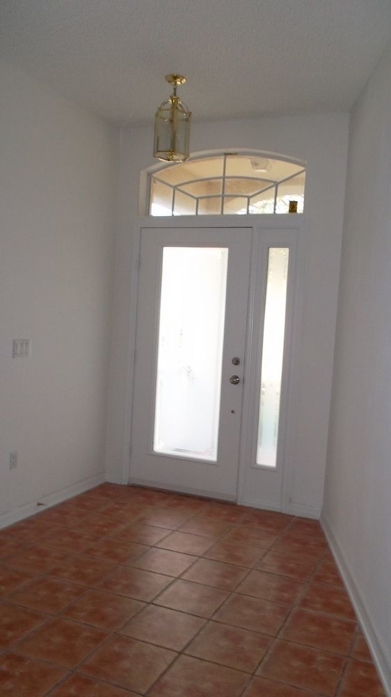Building Photo - 5833 Lake Champlain Dr
