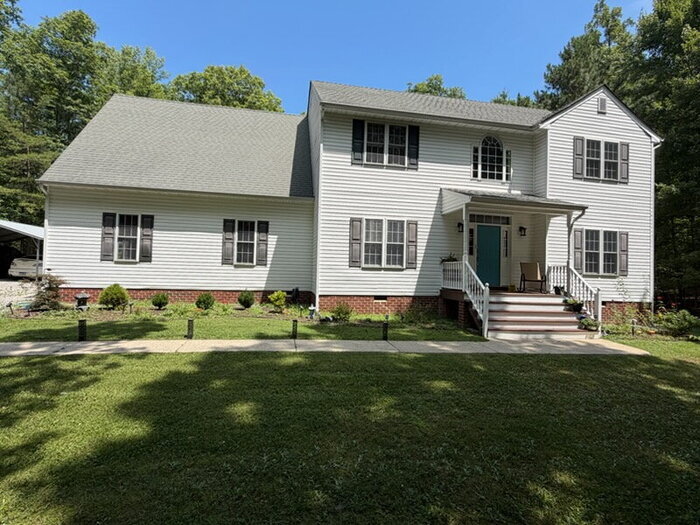 Foto del edificio - 4 Bedroom Home on 3.65 Acres in Moseley – Available August 15th – $3,500/mo
