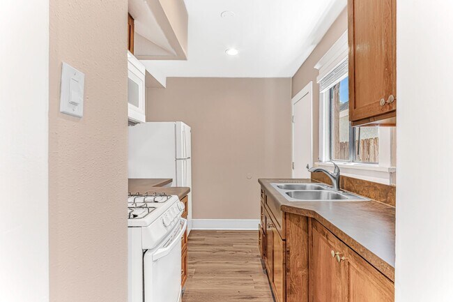 Foto del interior - 1460 Gaviota Avenue