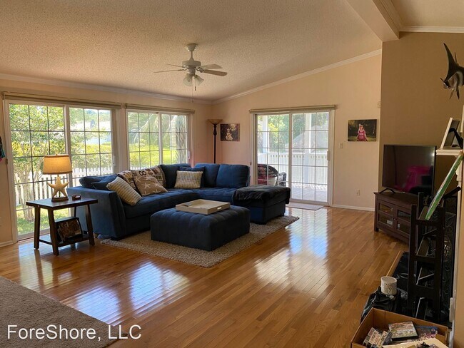 Building Photo - 3 br, 2 bath House - 17 Sawmill Forest Drive