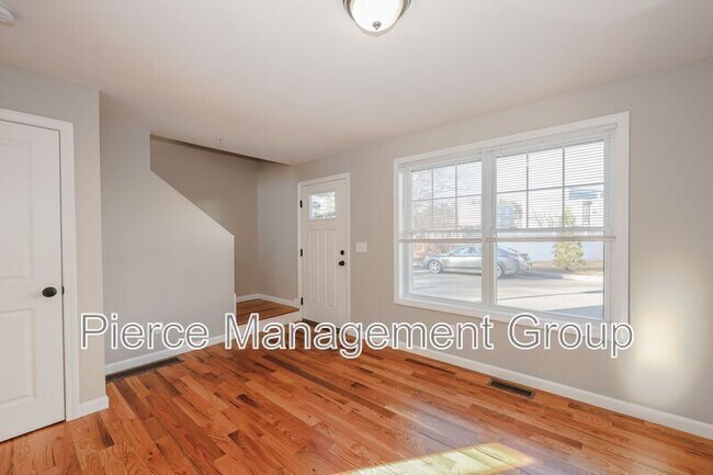 Foto del edificio - 6-21 Clarendon Way