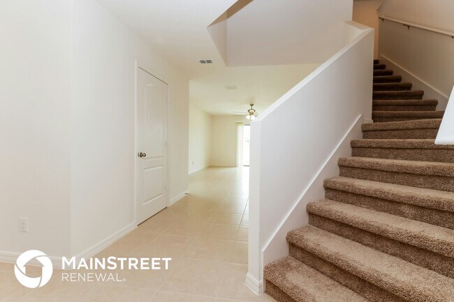 Foto del edificio - 2215 Caspian Dr