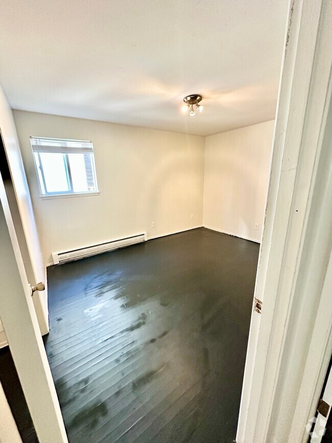Building Photo - Apline B Apartments