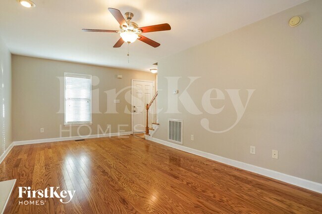Foto del edificio - 604 Lakeview Ave