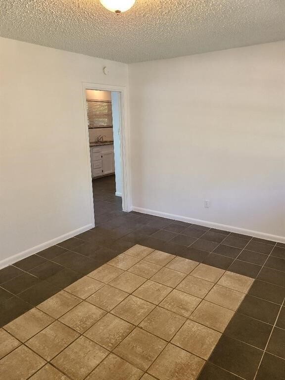 Foto principal - 5203 Kelling St