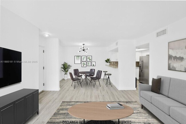 Foto del edificio - 8999 SW 123rd Ct