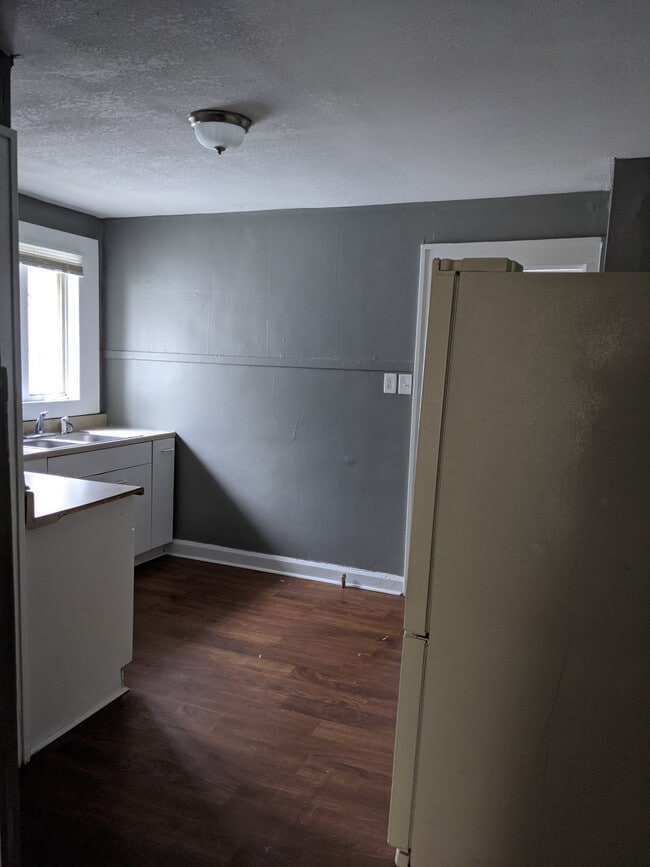 911 N Linwood Ave House Rental in Indianapolis, IN