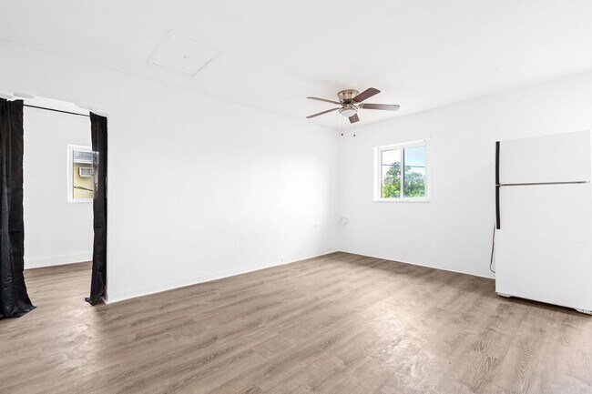 Foto del edificio - 2911 NW 132nd Terrace