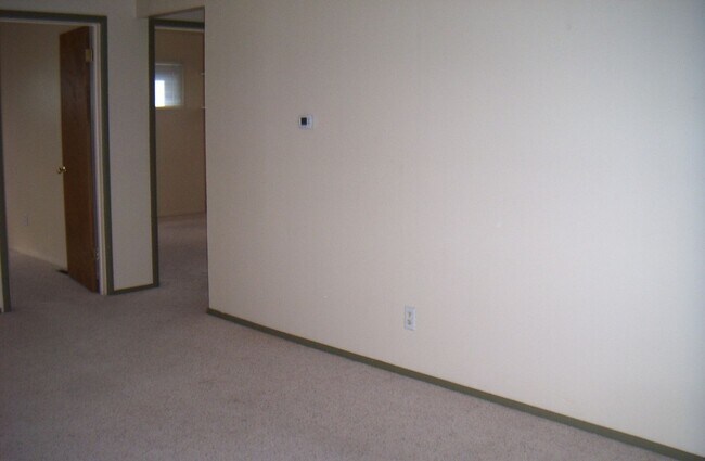 Foto del edificio - APPLICATION PENDING - 410 6th Street