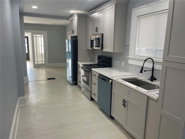 Foto del edificio - 1619 Stokes Ave SW