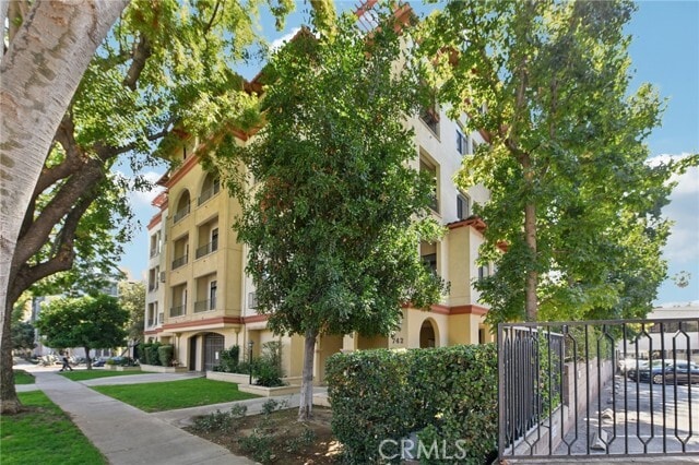 Foto del edificio - 742 Locust St