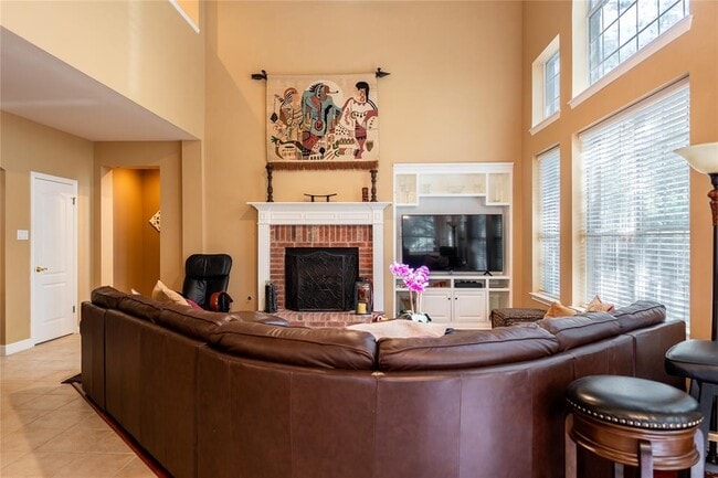 Building Photo - 9417 Jenaro Ct