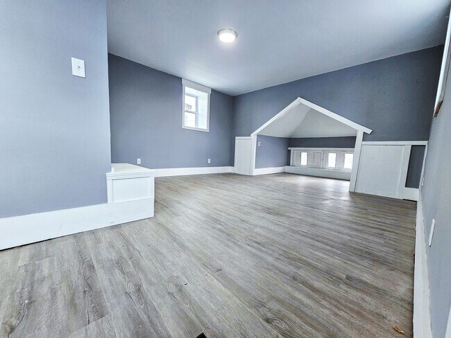 Foto del edificio - 4831 E Washington St