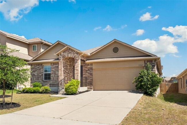 Building Photo - 5909 Montrelia Dr