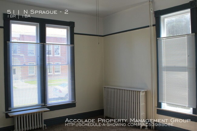 Building Photo - 511 N Sprague St