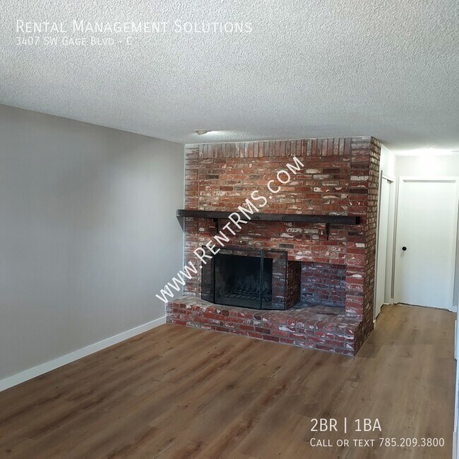 Foto del edificio - 3407 SW Gage Blvd Apt C - 2 BED/1 BATH