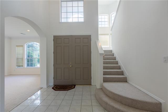 Foto del edificio - 712 Sunkist Ln