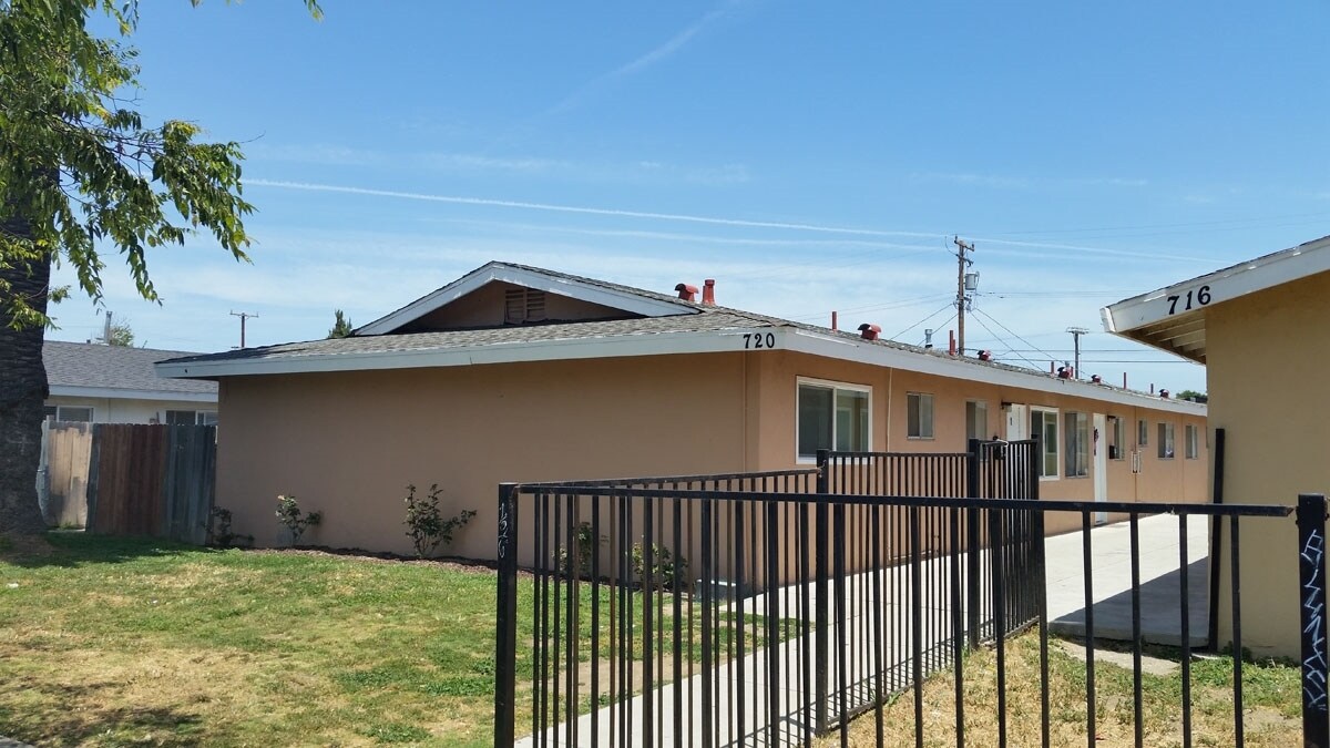 720 N E St, Lompoc, CA 93436 Apartments in Lompoc, CA