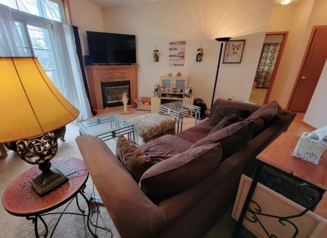 Living room - 3360 E College Ave
