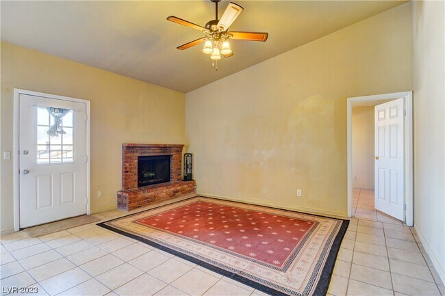 Building Photo - 3791 Shirebrook Dr
