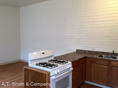Foto del edificio - 2350 Emporia St