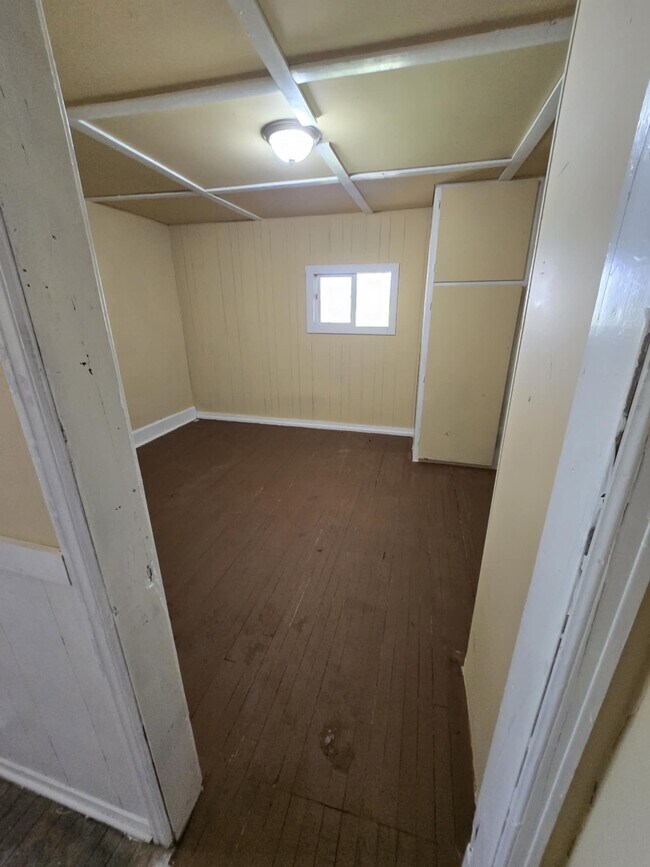 Foto del edificio - 402 Holly St