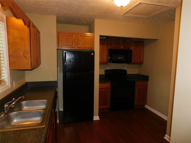 Foto del edificio - 5229 Mt Vernon Rd