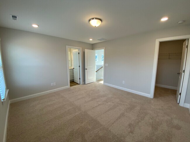 Foto del edificio - 5535 Stafford Rd