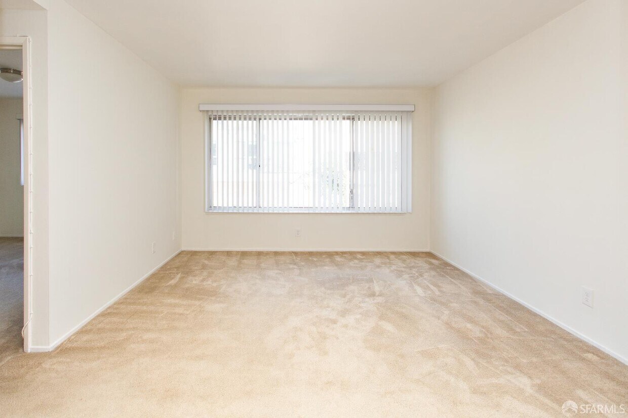 Foto principal - 322 2nd Ave