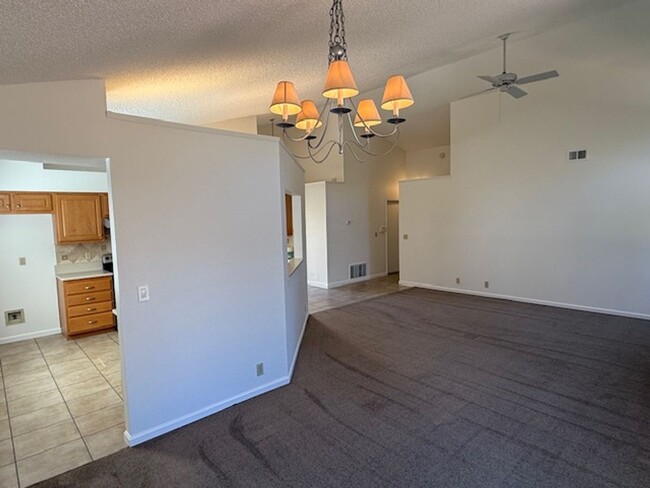 Foto del edificio - Beautiful 3-Bedroom Benicia Home