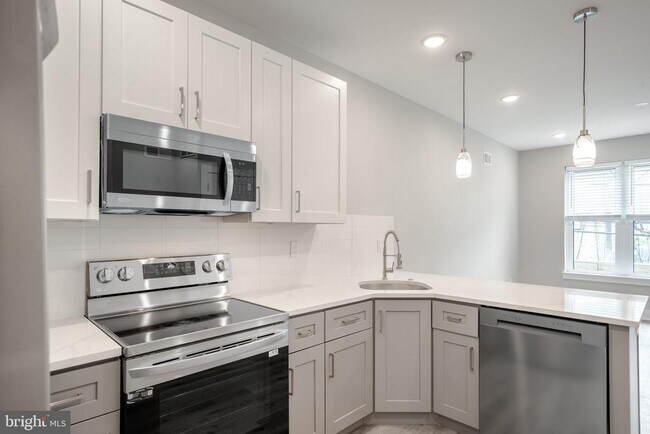 Foto del edificio - 5122 Ranstead St