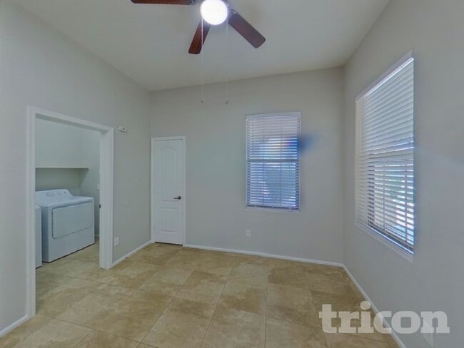 Building Photo - 17601 N Vera Cruz Ave