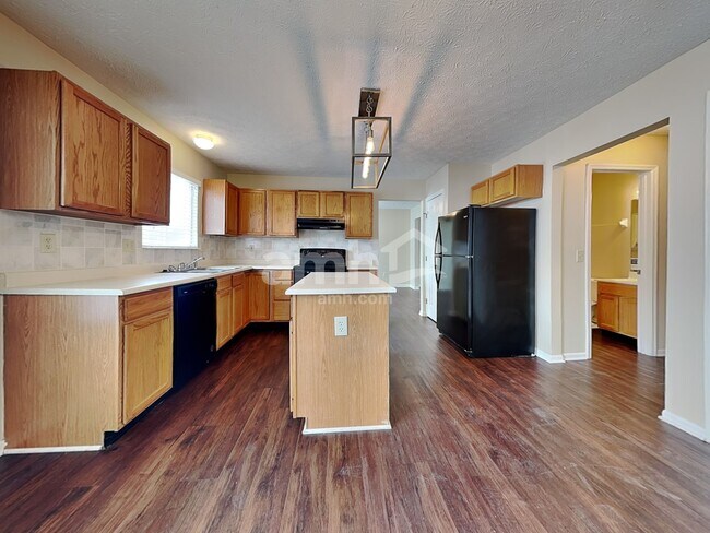 Foto del edificio - 6947 Autumn Glen Dr