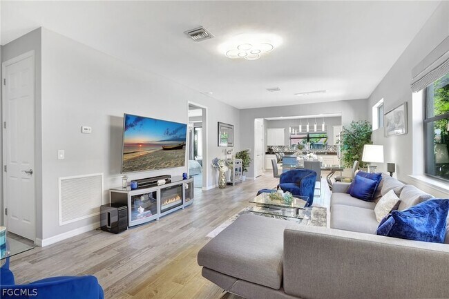 Foto del edificio - 10908 Clarendon St